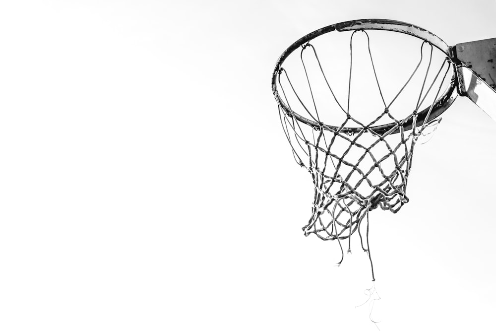 aro de basquete cinza
