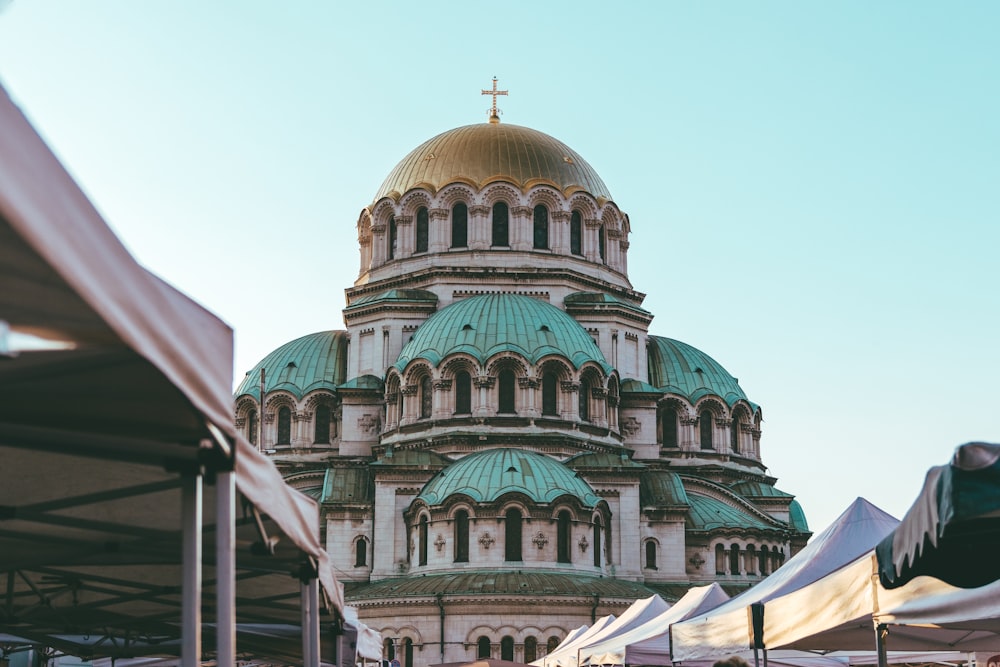 green and brown dome church during daytime