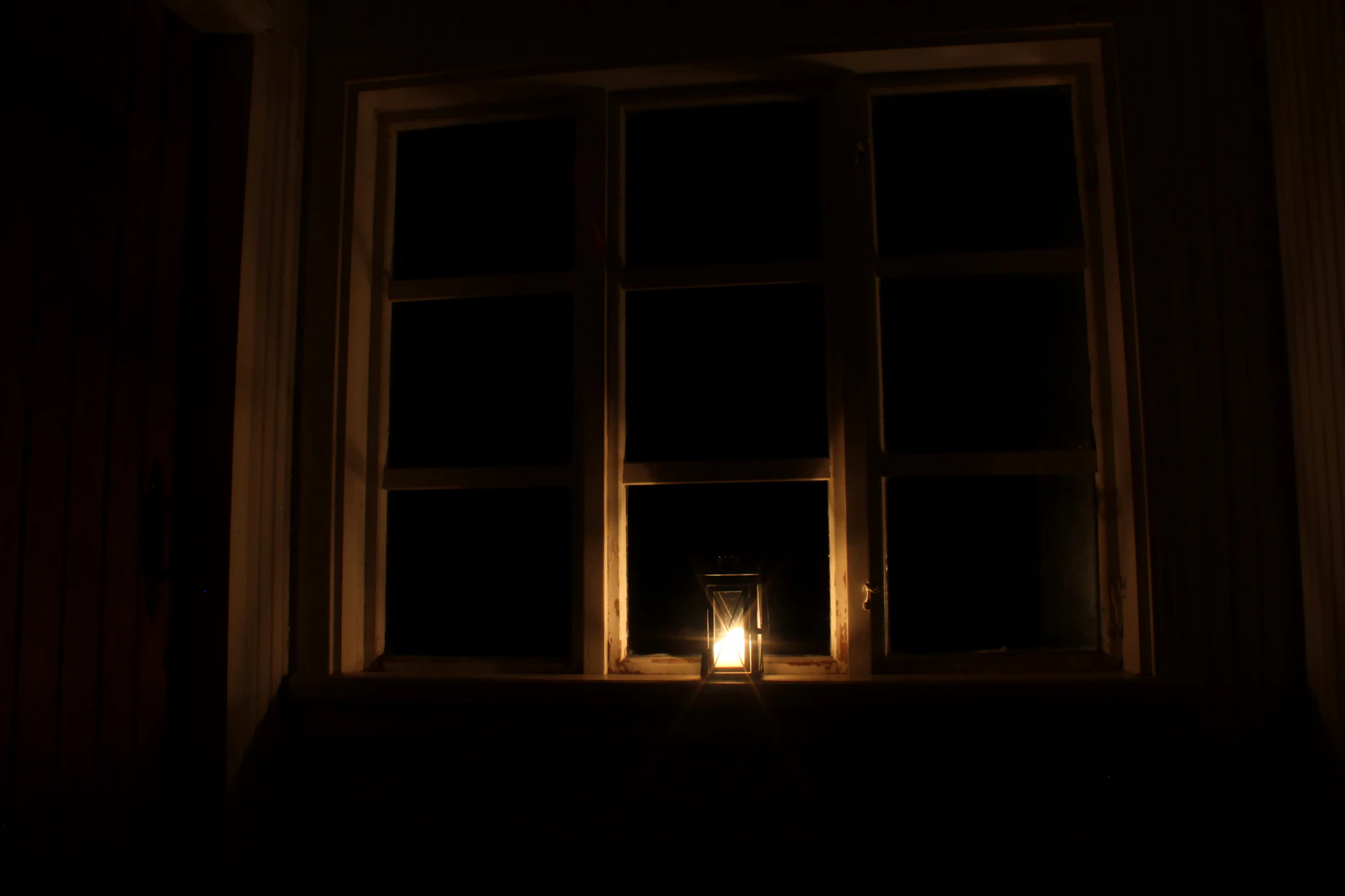 Power Trip and Outage Alerts: Simple IoT for Shops, Homes and Small Offices