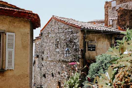 grey concrete house in Èze France