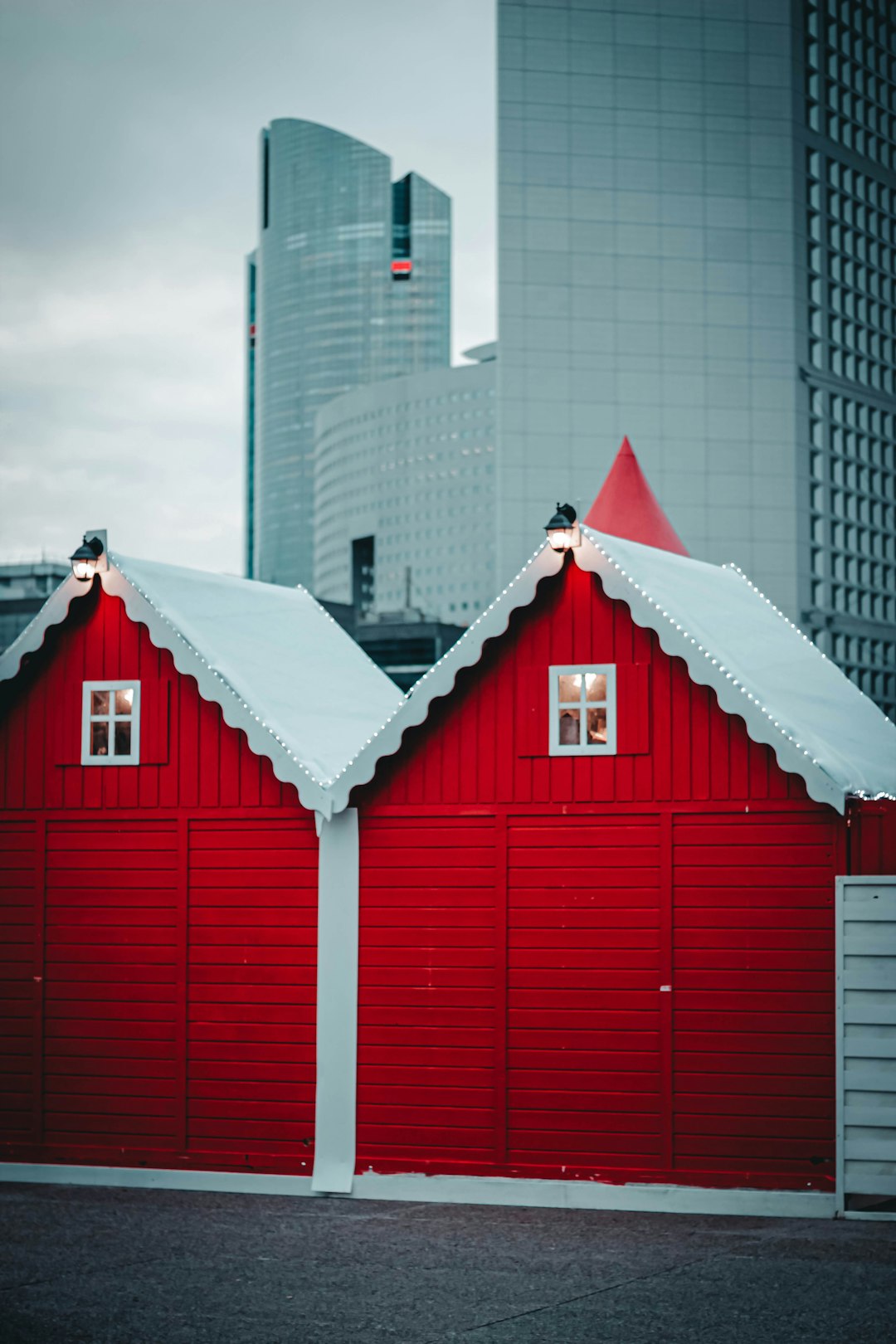 red and whit sheds