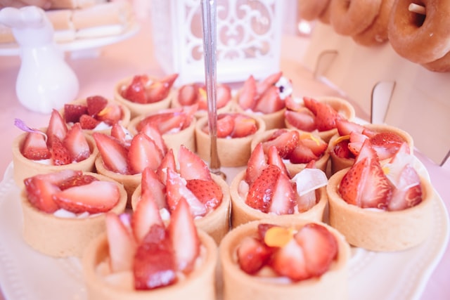 Strawberries with Cream