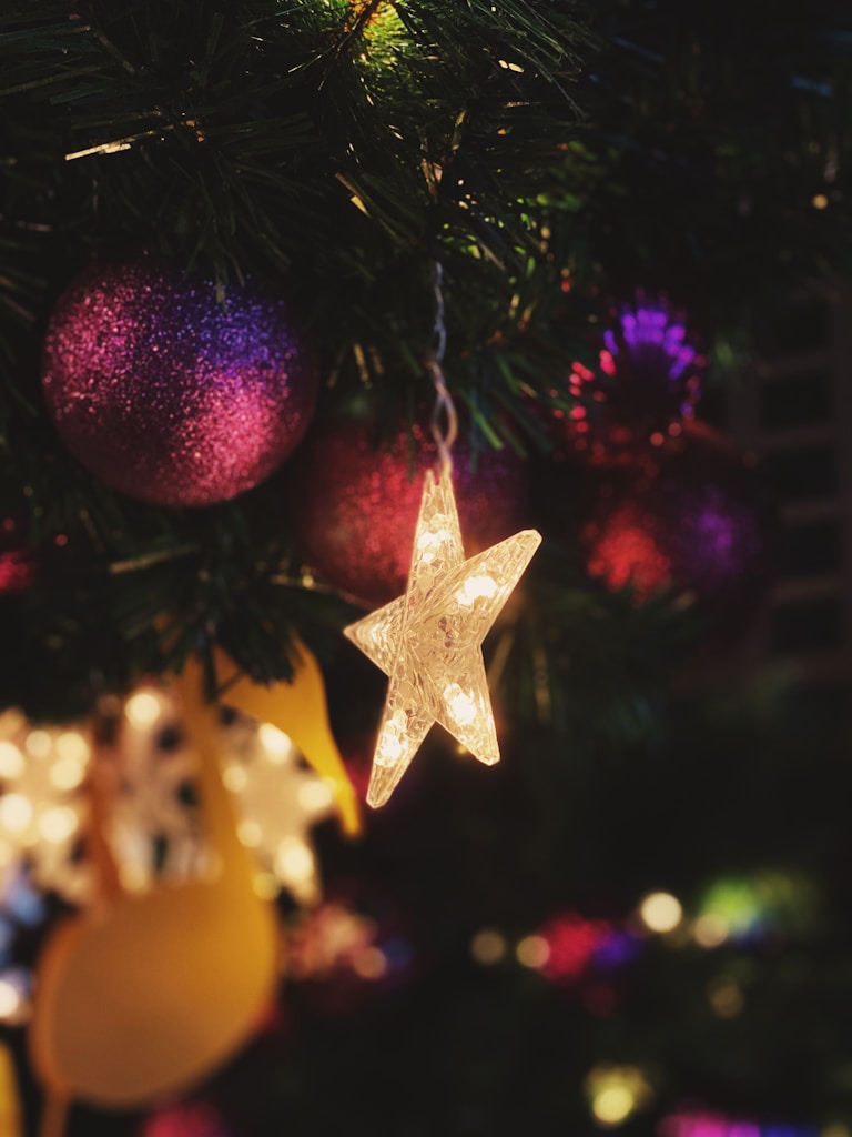 Estrela Luminosa de Natal