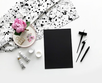 DIY crafts, pink flower, greeting card, paint card