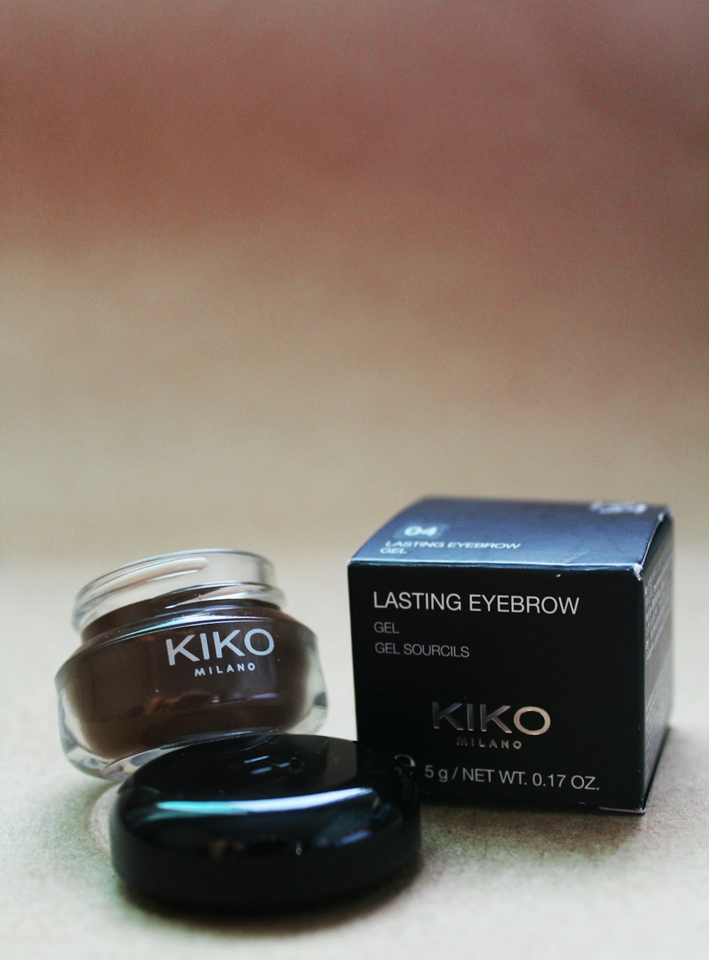 Kiko lasting eyebrow container with box
