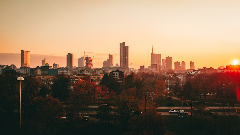 silhouette of city buildings