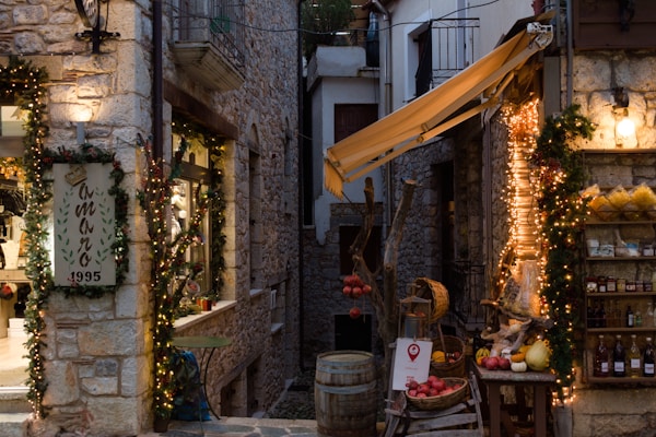 Arachova Culture & Traditions Travel Guide