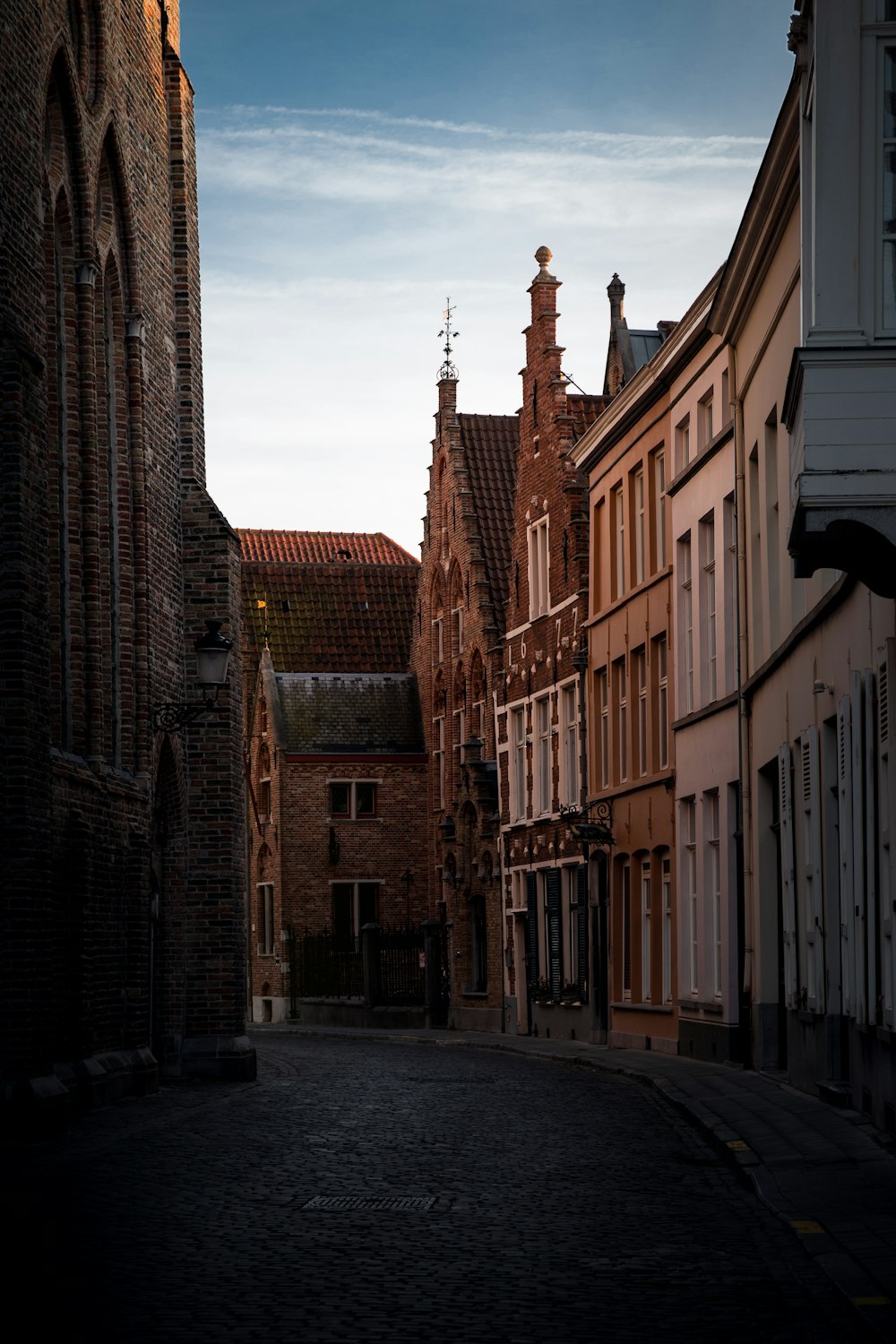 empty street in between of buildings