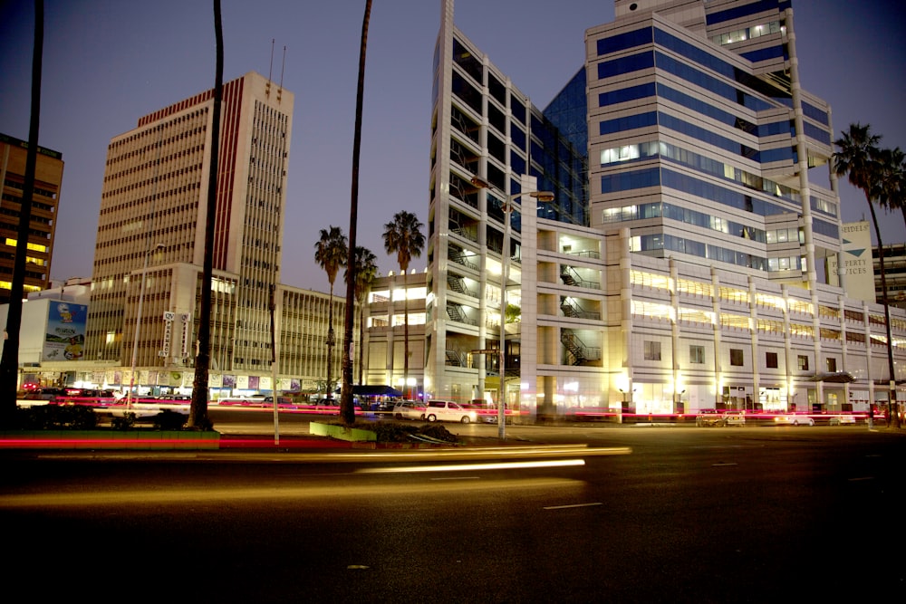 Edificio de la ciudad beige