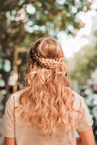 Trendy Hair Pieces for Women: Latest Discoveries