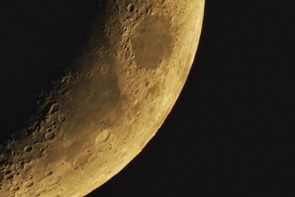 foto ravvicinata della luna