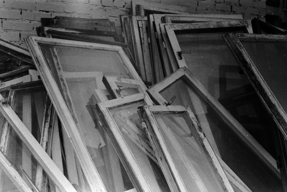 window frame lot