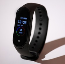 Fire-Boltt Ninja Fit fitness-focused smartwatch under 2000 with multiple sports modes