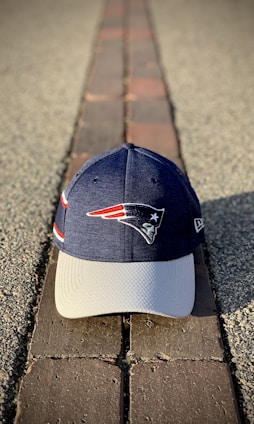 blue and white New Era New England Patriots fitted cap