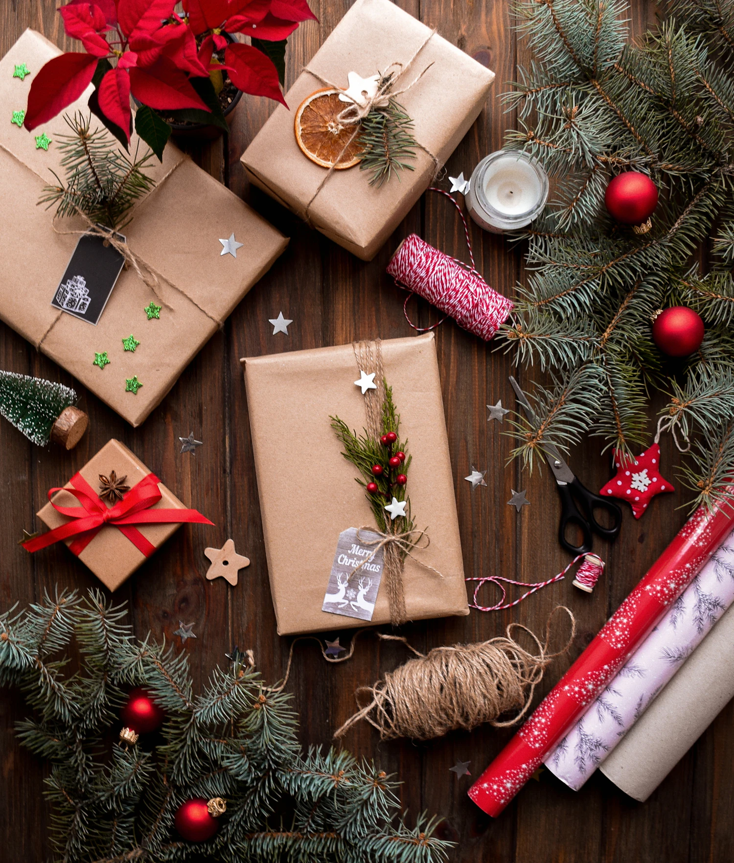 Photo of a similar item: American Greetings Plaid Christmas Wrapping Paper Set