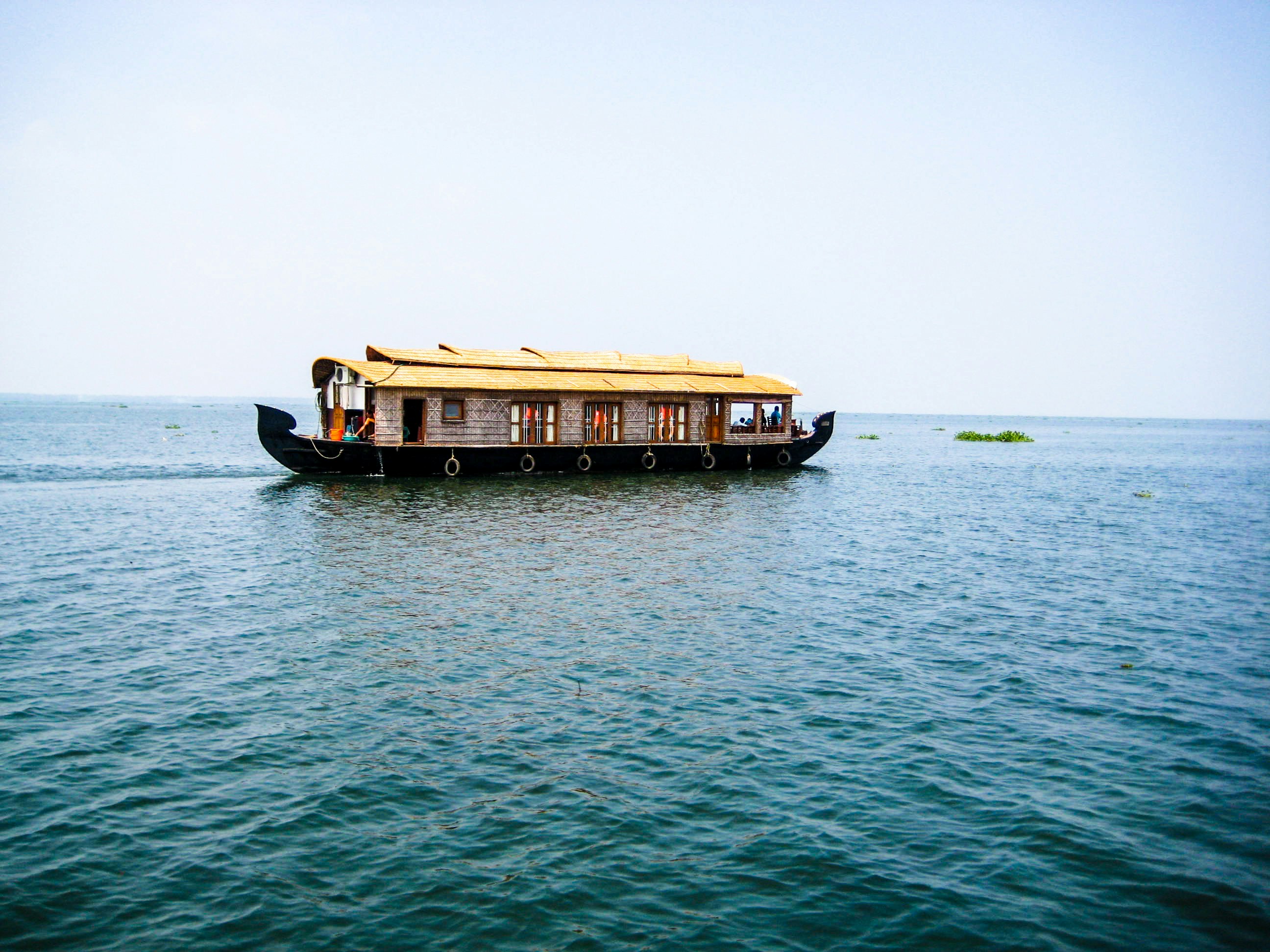 A houseboat cruise 