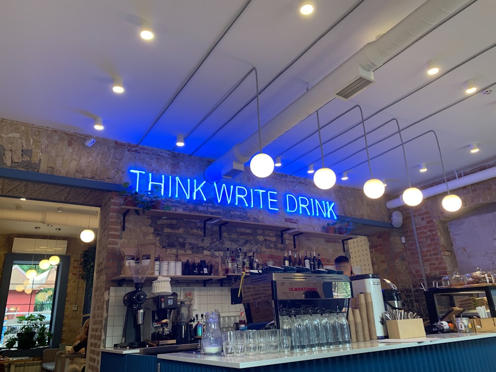 파란색 Think Write Drink LED 사이니지