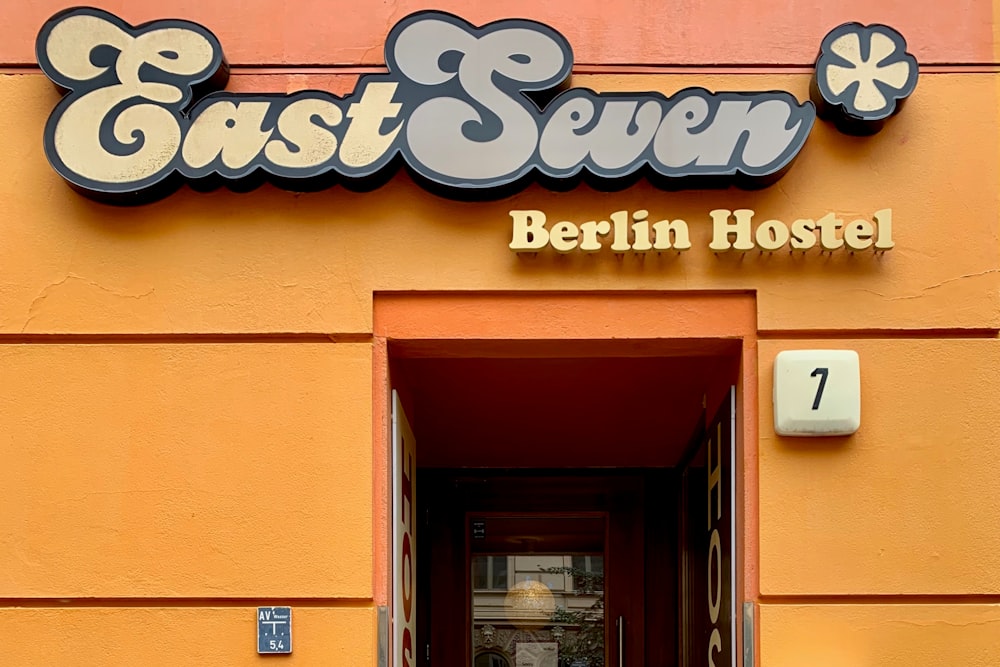 East Seven Berlin Hostel