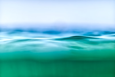 Abstract artistic representation of calm waves symbolizing mental peace.