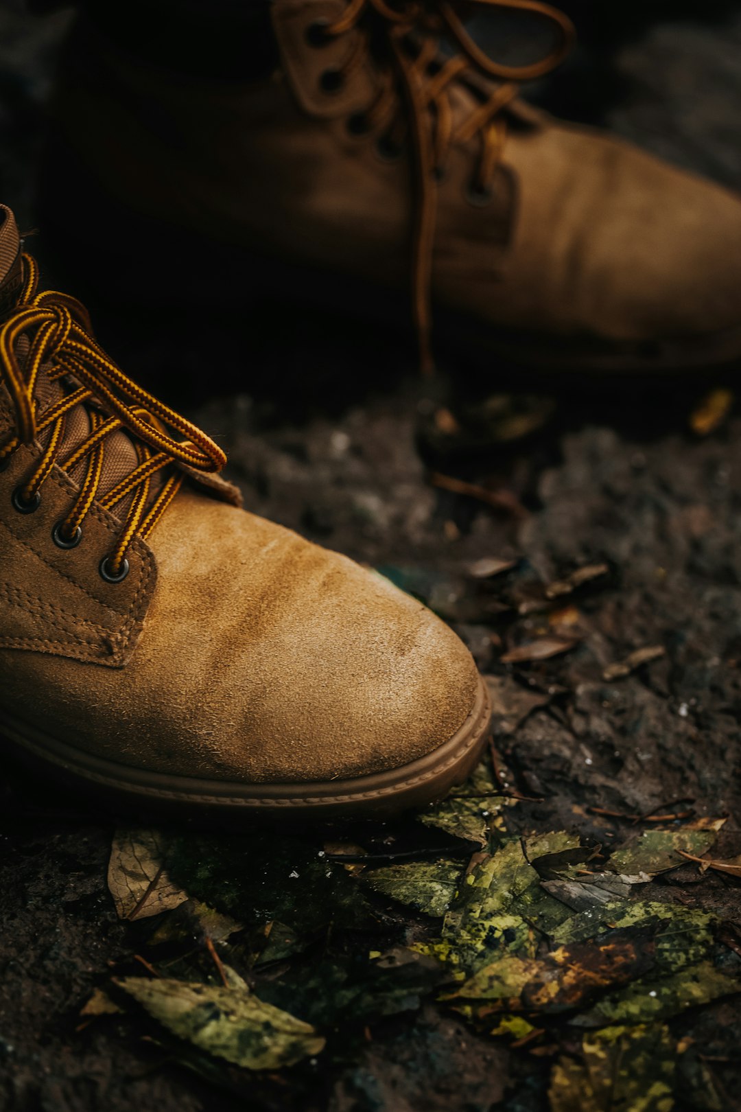 brown leather work boots