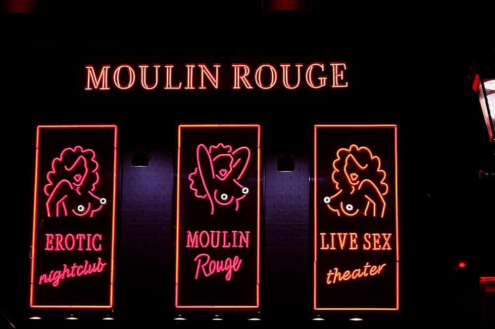 Mouline Rouge neon signage
