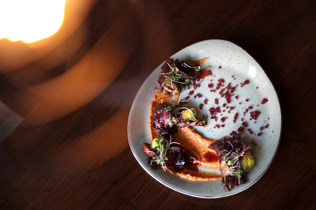 vegetable salad on plate