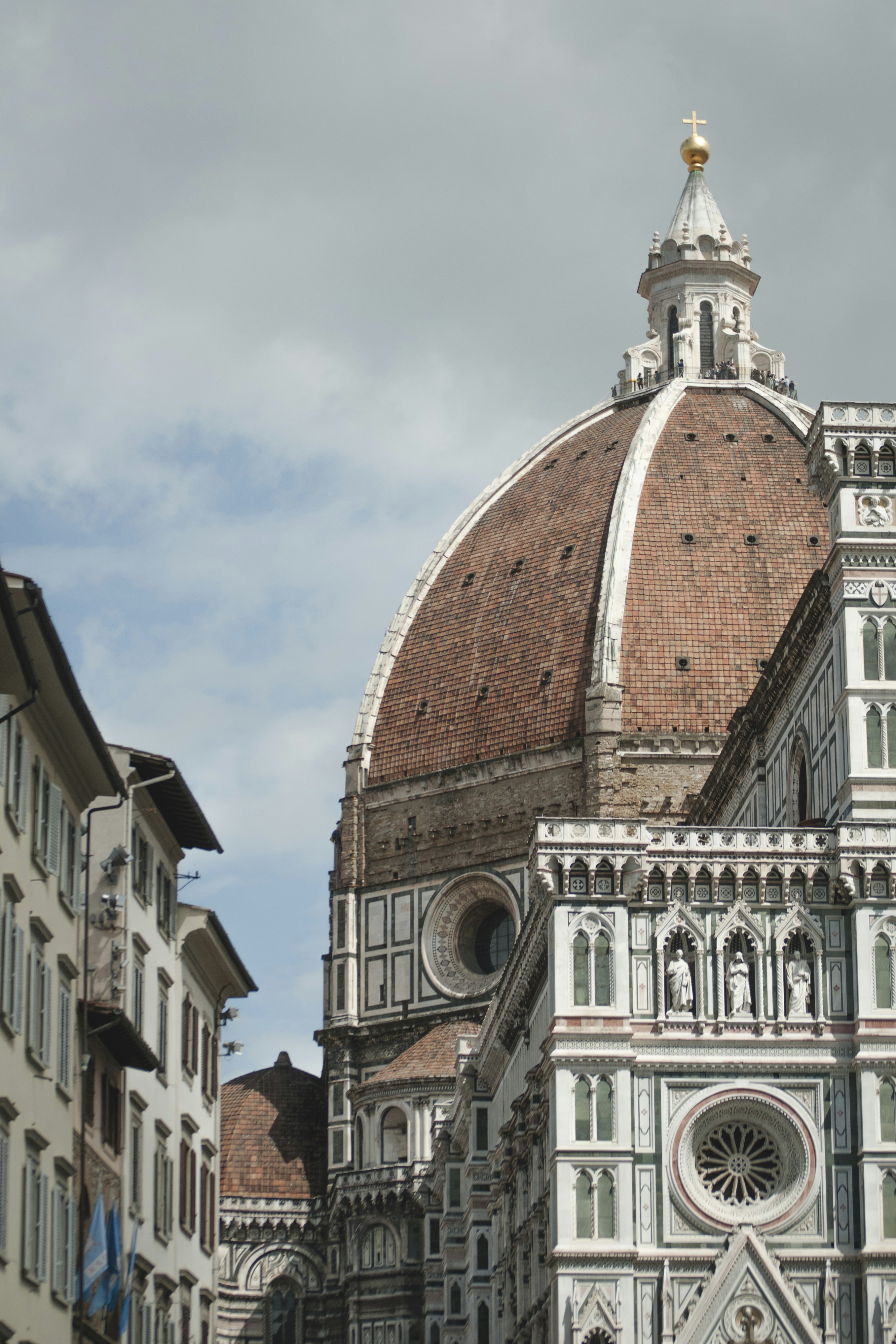 Photo by yuli_superson