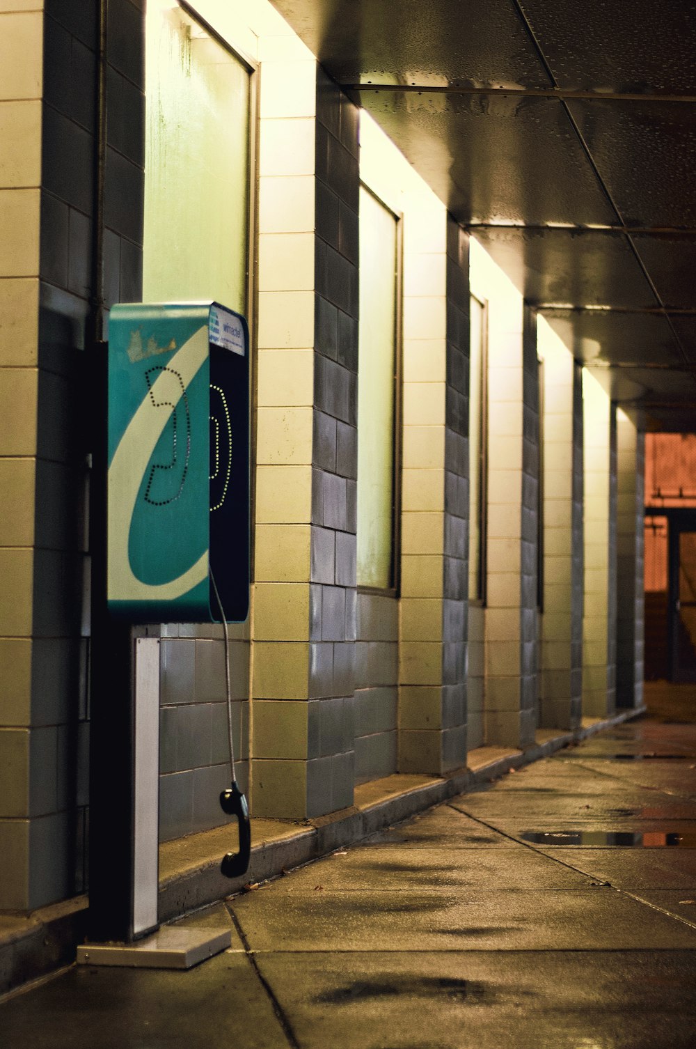 green telephone booth