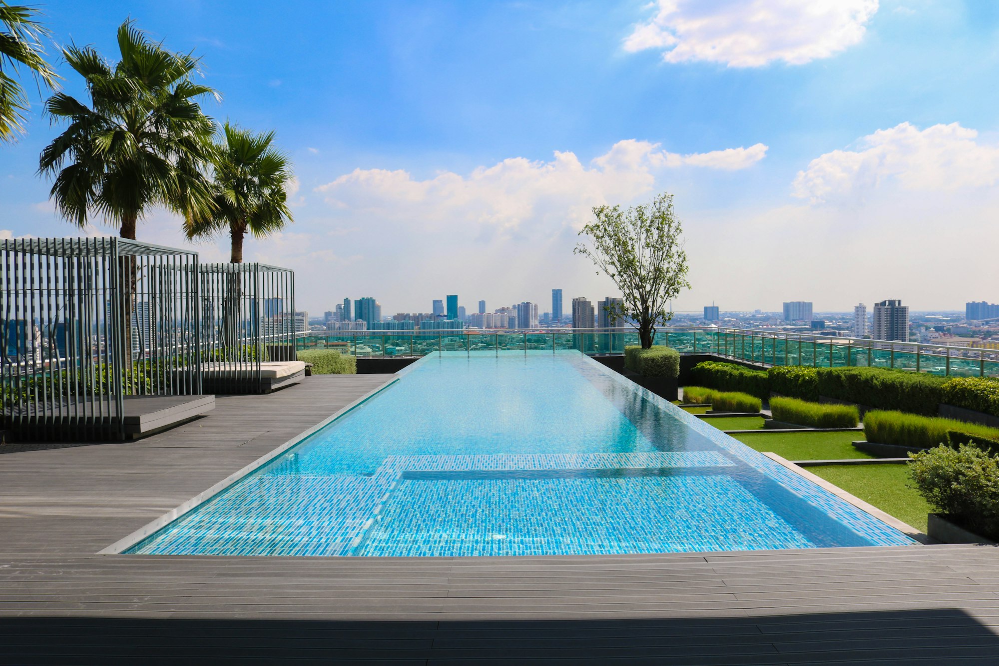 A scenic view of the pool area