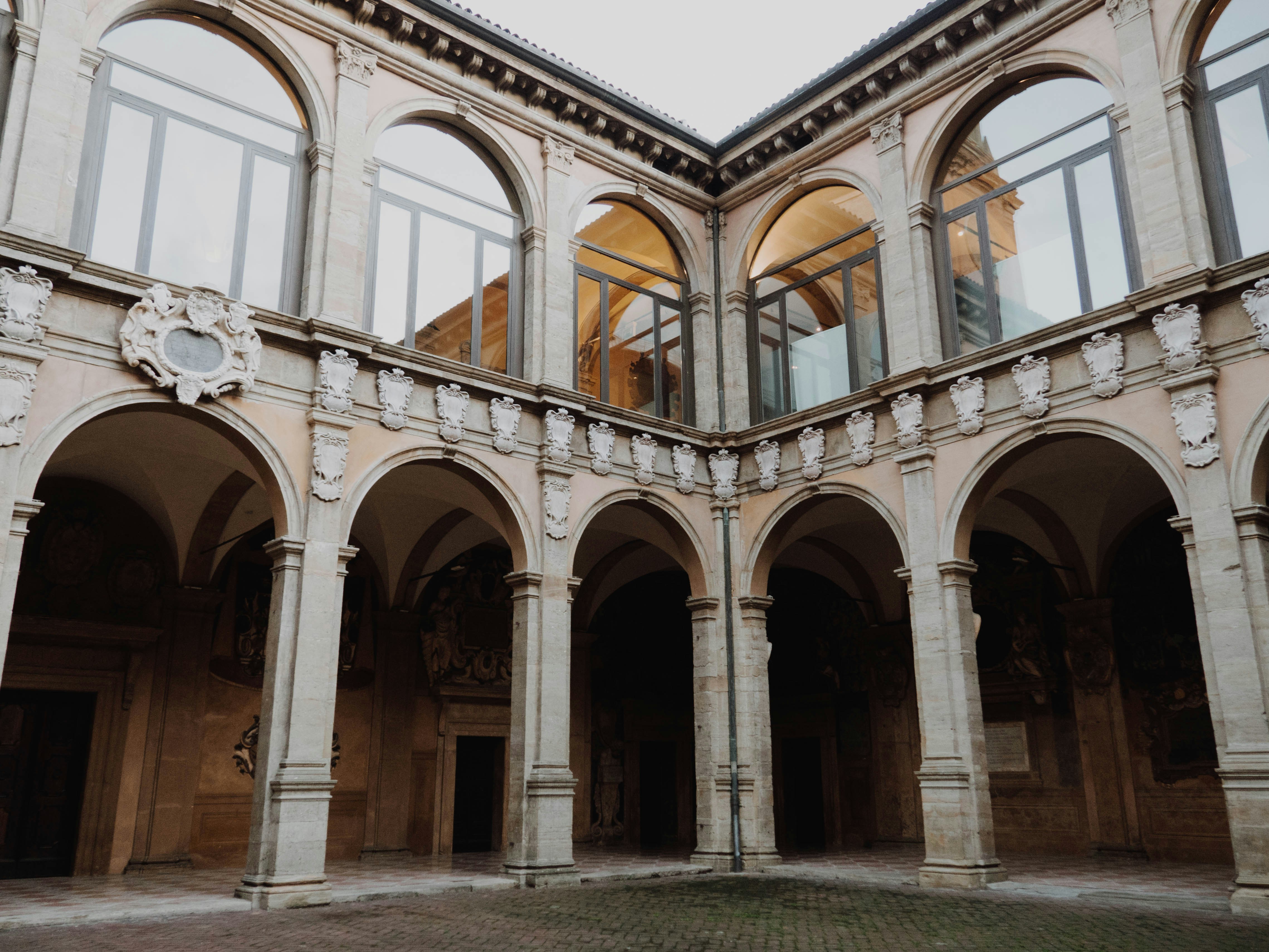 A viaggiar tra libri