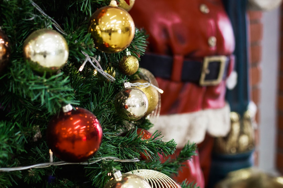 silver, gold, and red bauble Christmas tree decor