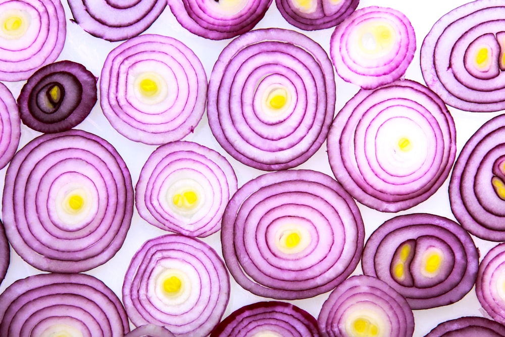 sliced onion