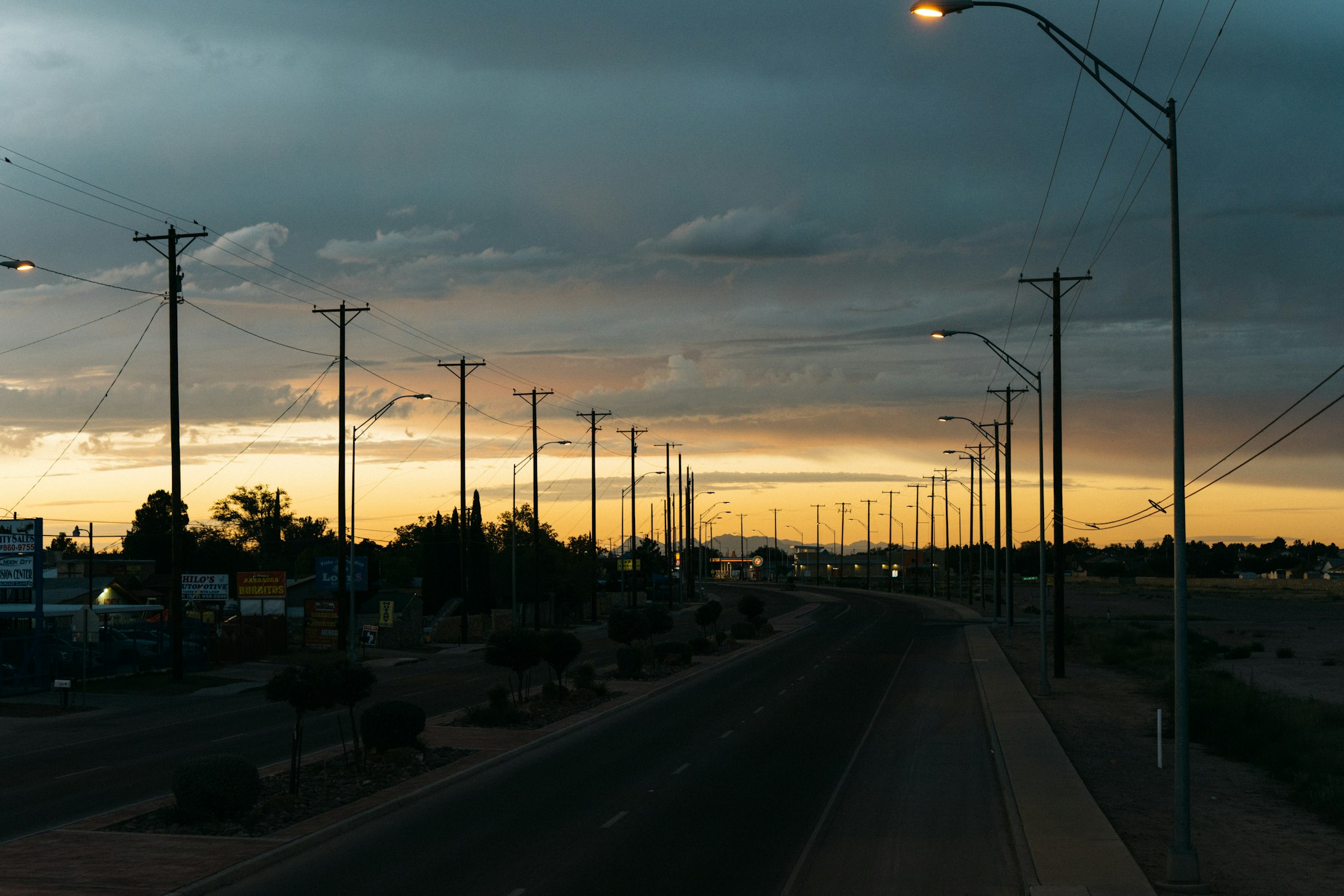 A street in El Paso, a Texan border city (Matthew LeJune via Unsplash)