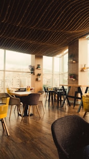 el mobiliario adecuando para tu cafeteria en Baja California