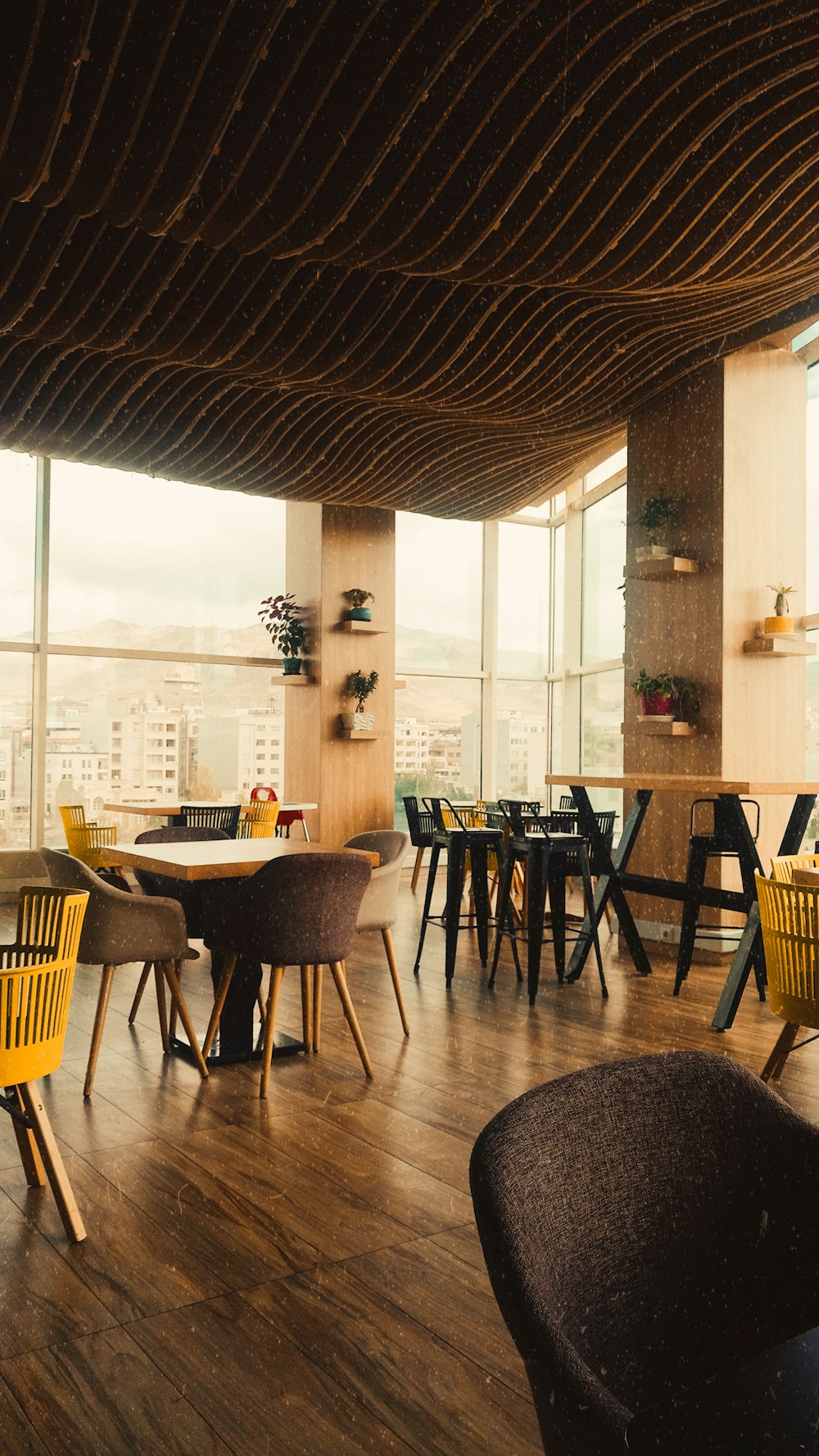 brown wooden table and hcairs