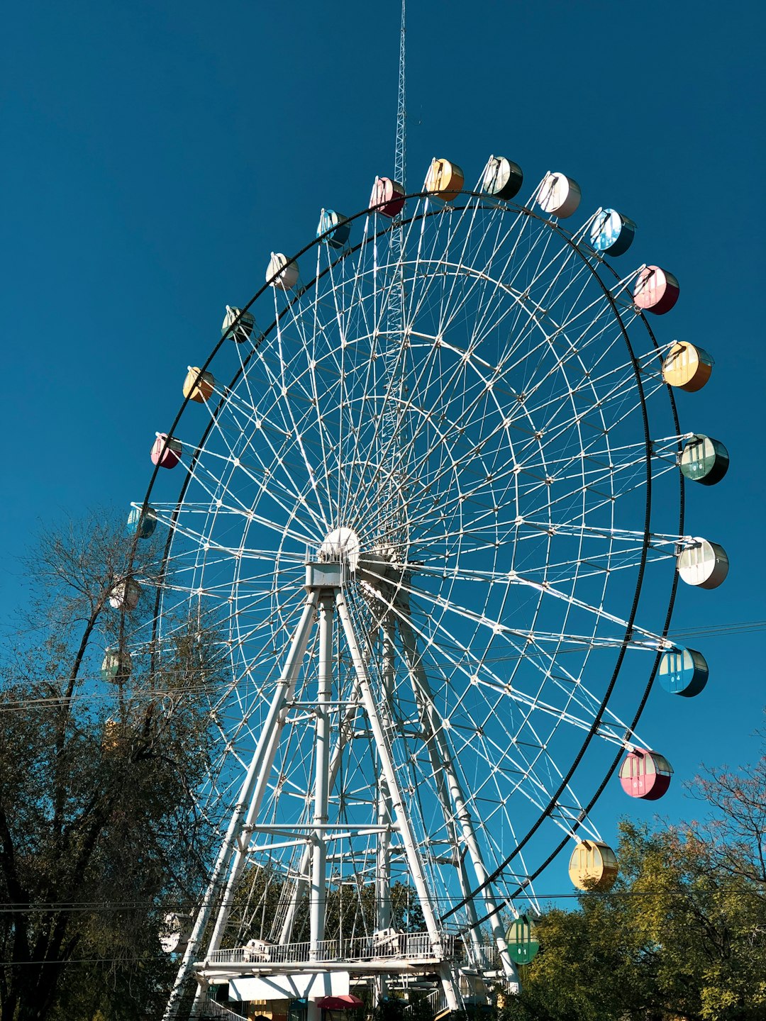 white Ferris wheel