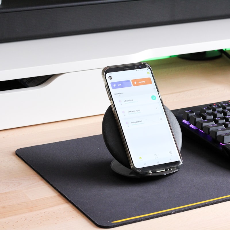 Wireless Charger 15W Qi-Certified