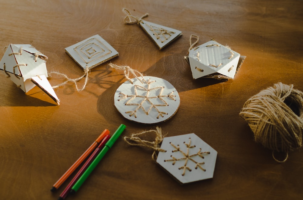 white and black star print round ornament