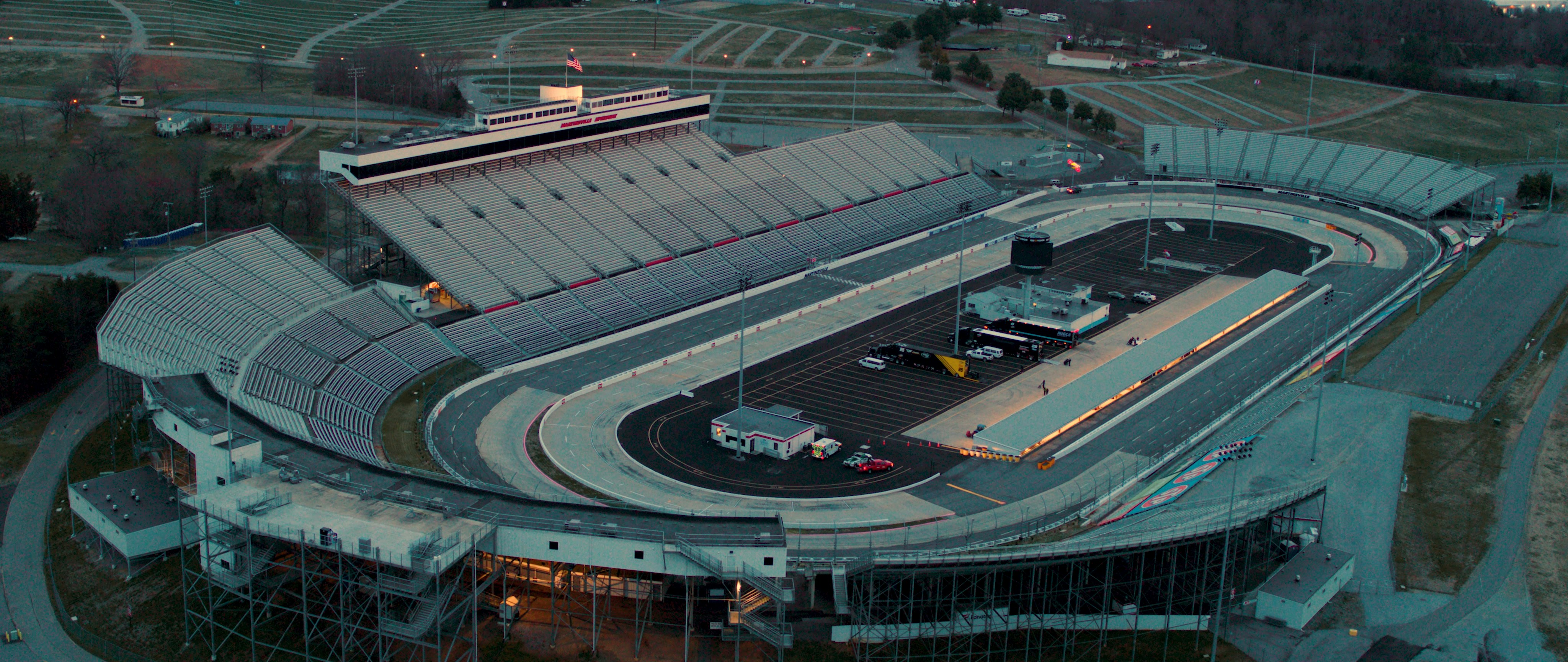 Race track stadium photo – Free Car Image on Unsplash