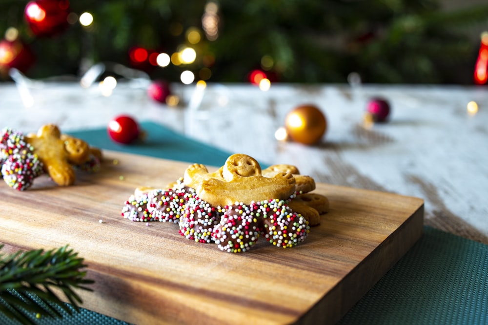 ginger bread cookie on chopping board