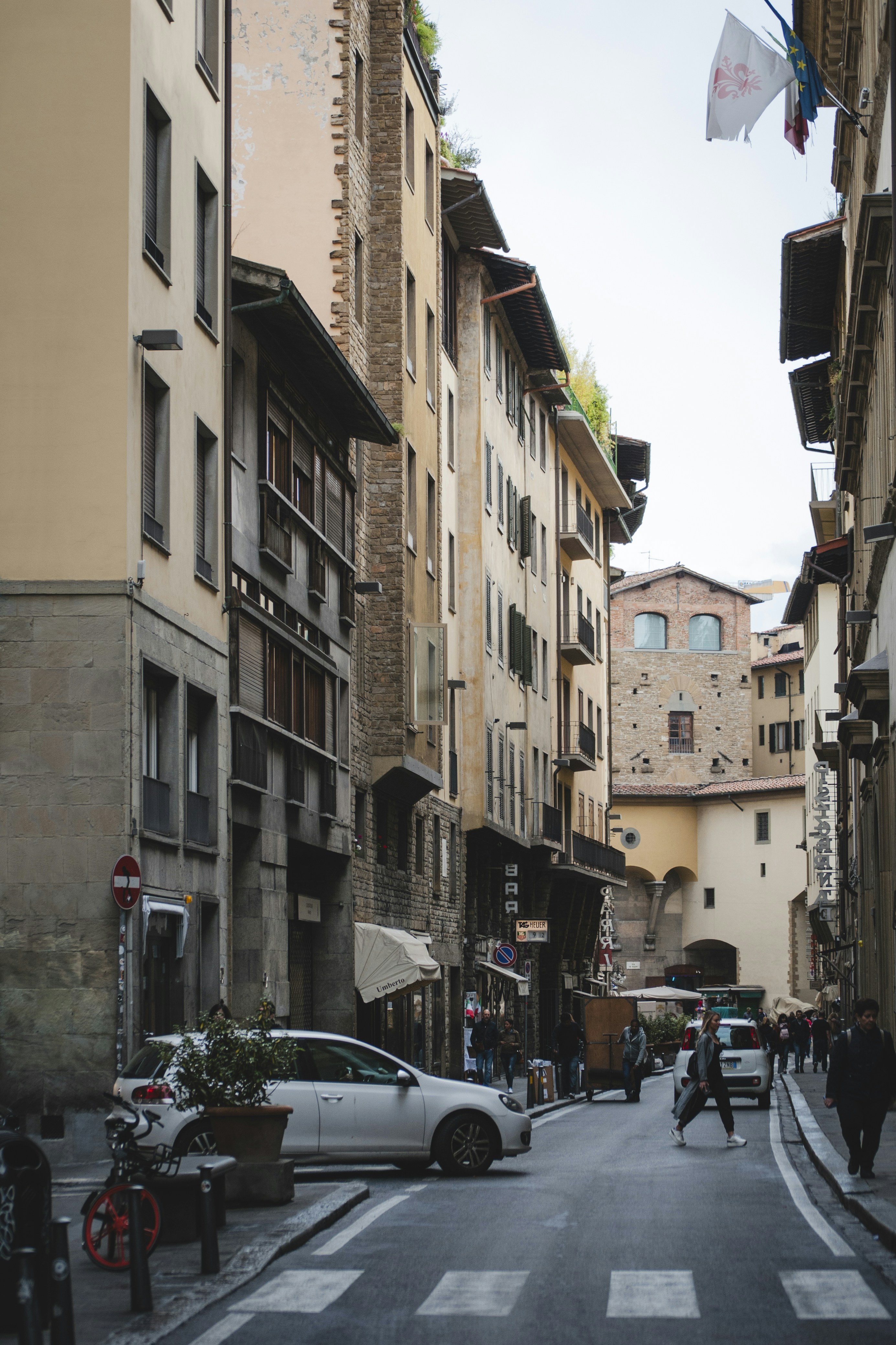 Photo by yuli_superson