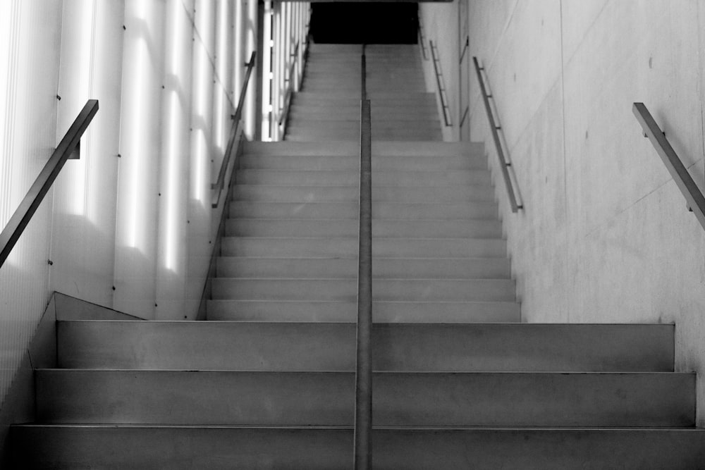 photography of empty stairway