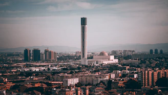 gray high rise building