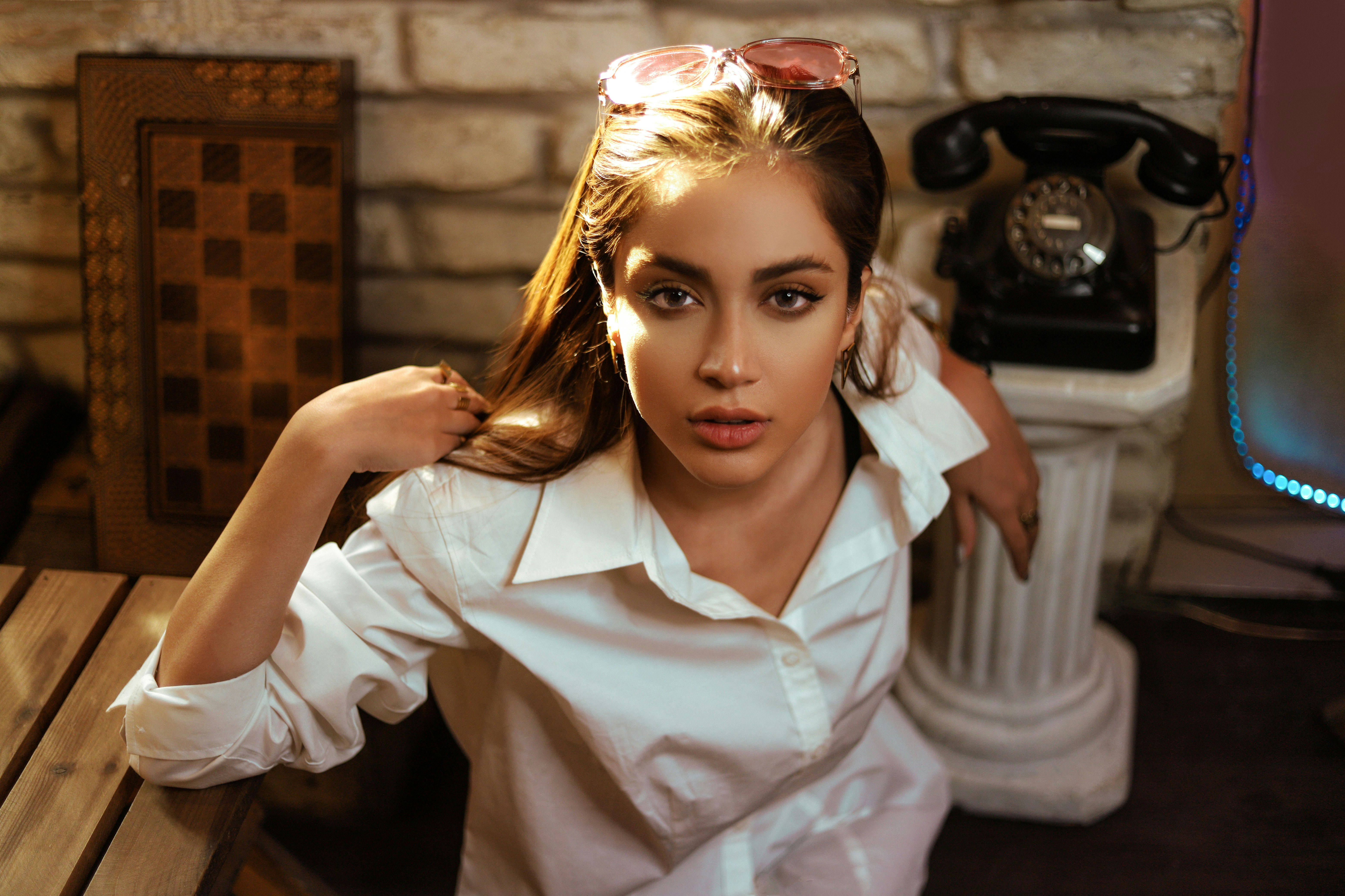 マイリー・サイラス、映画『アバター：火と灰』プレミアに登場＆セレーナ・ゴメスの写真流出騒動