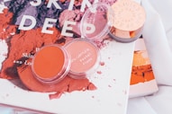blush on container