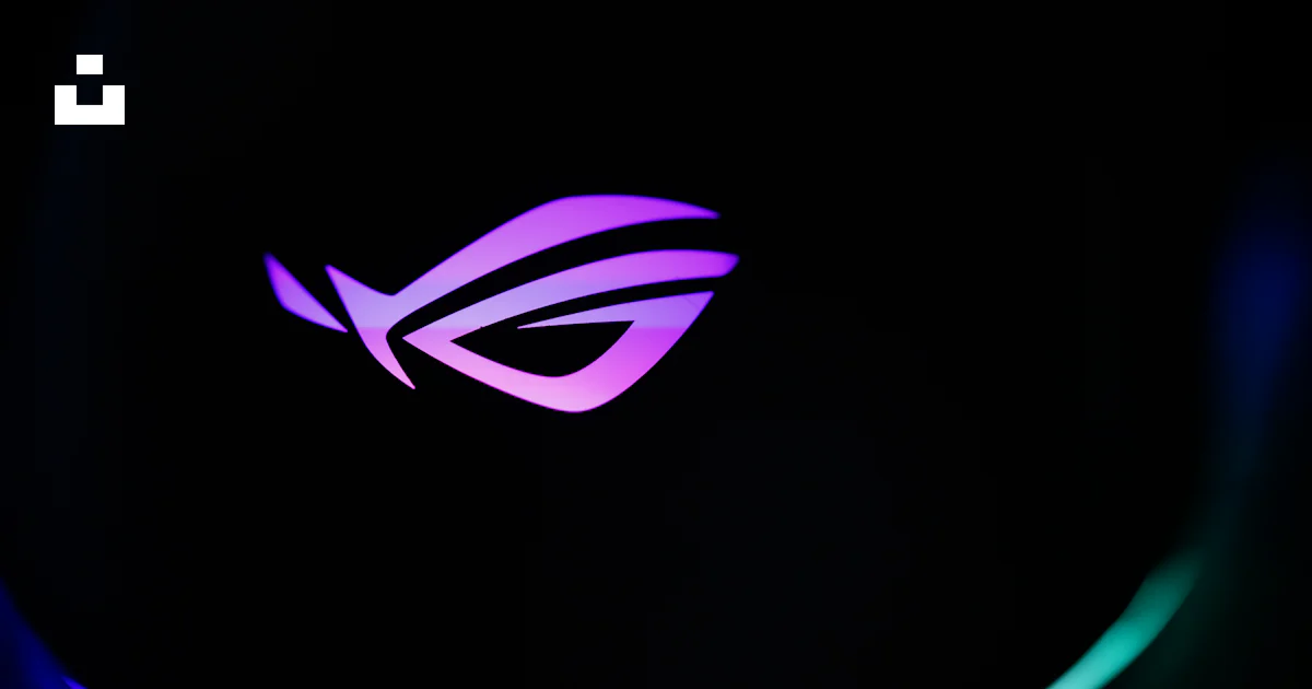 Razer Mouse Photo Free Light Image On Unsplash Razer mouse photo free light image on unsplash