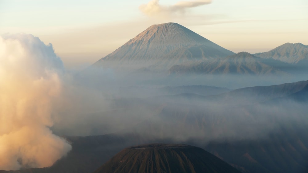 mountain at daytime