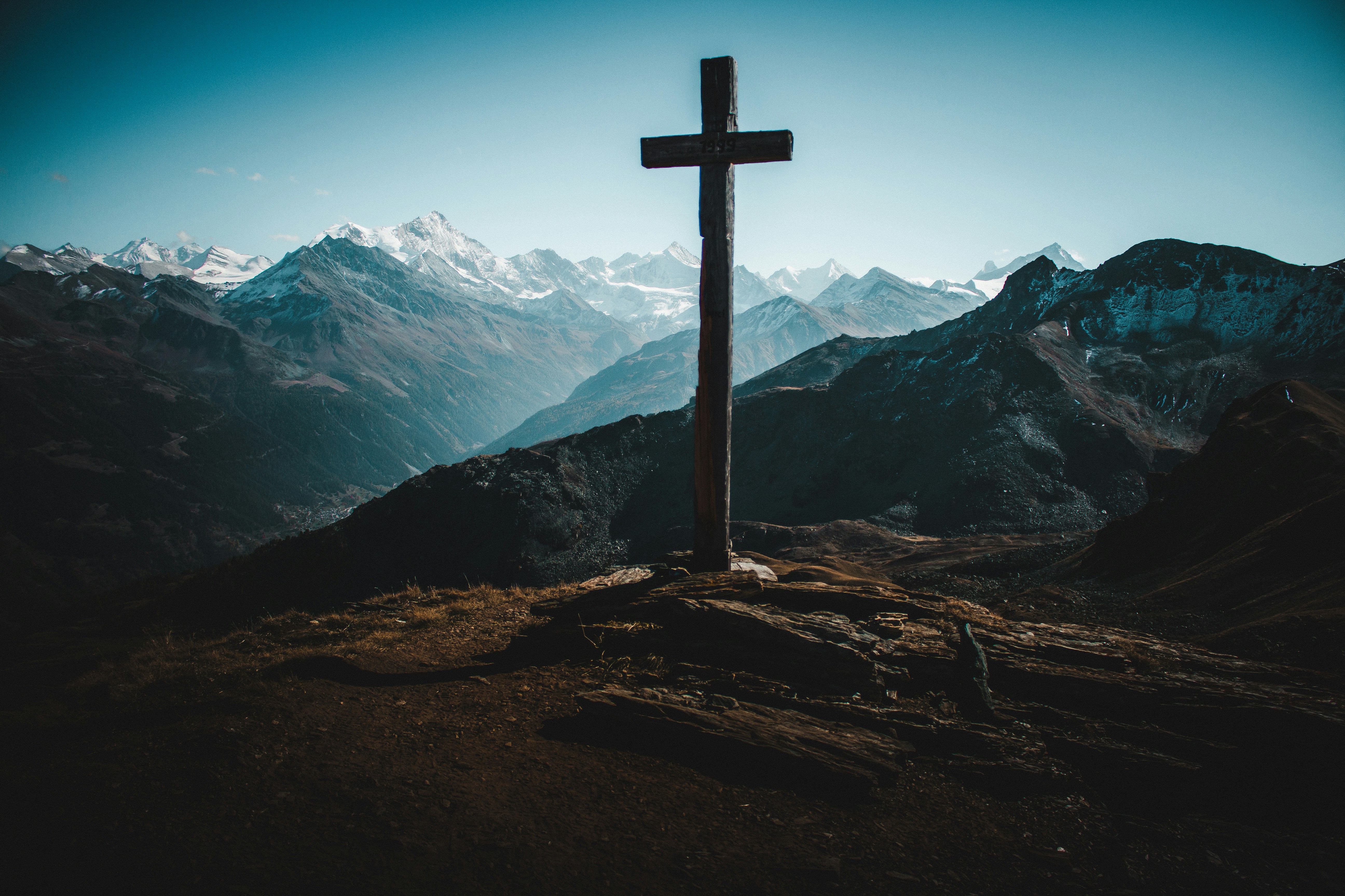 Cross Mountain Pictures Download Free Images on Unsplash
