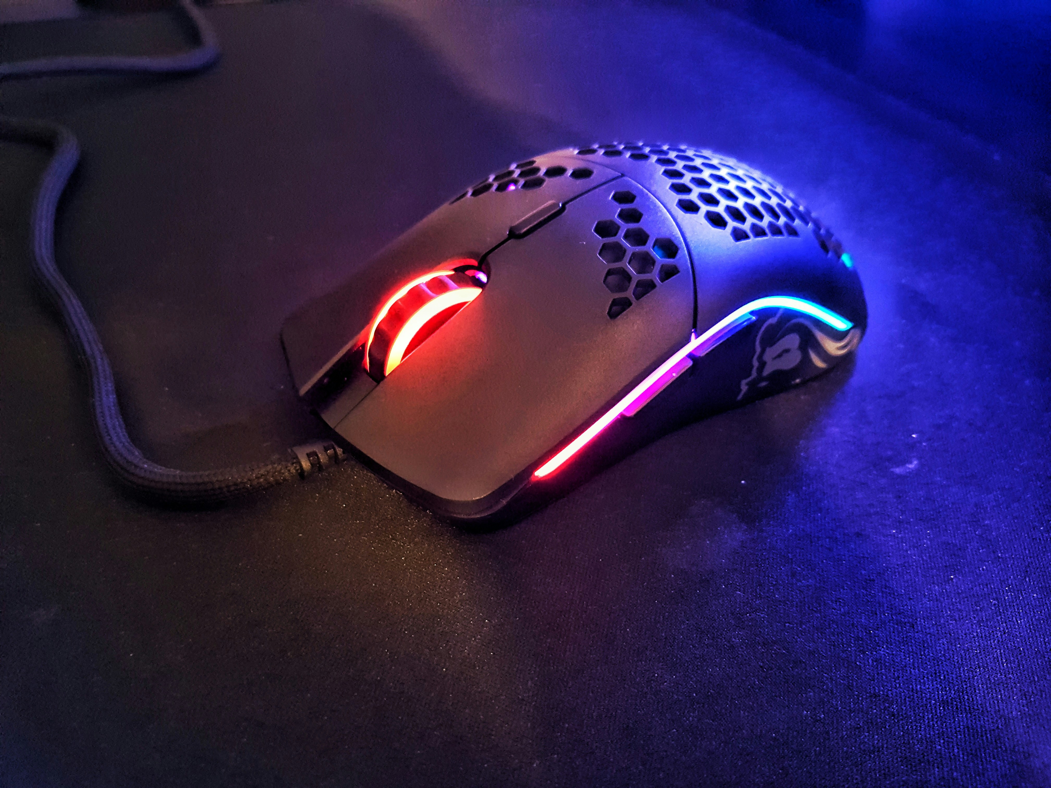 ゲーマー絶賛 圧倒的に使いやすいと評判のゲーミングマウス3選 Webhack