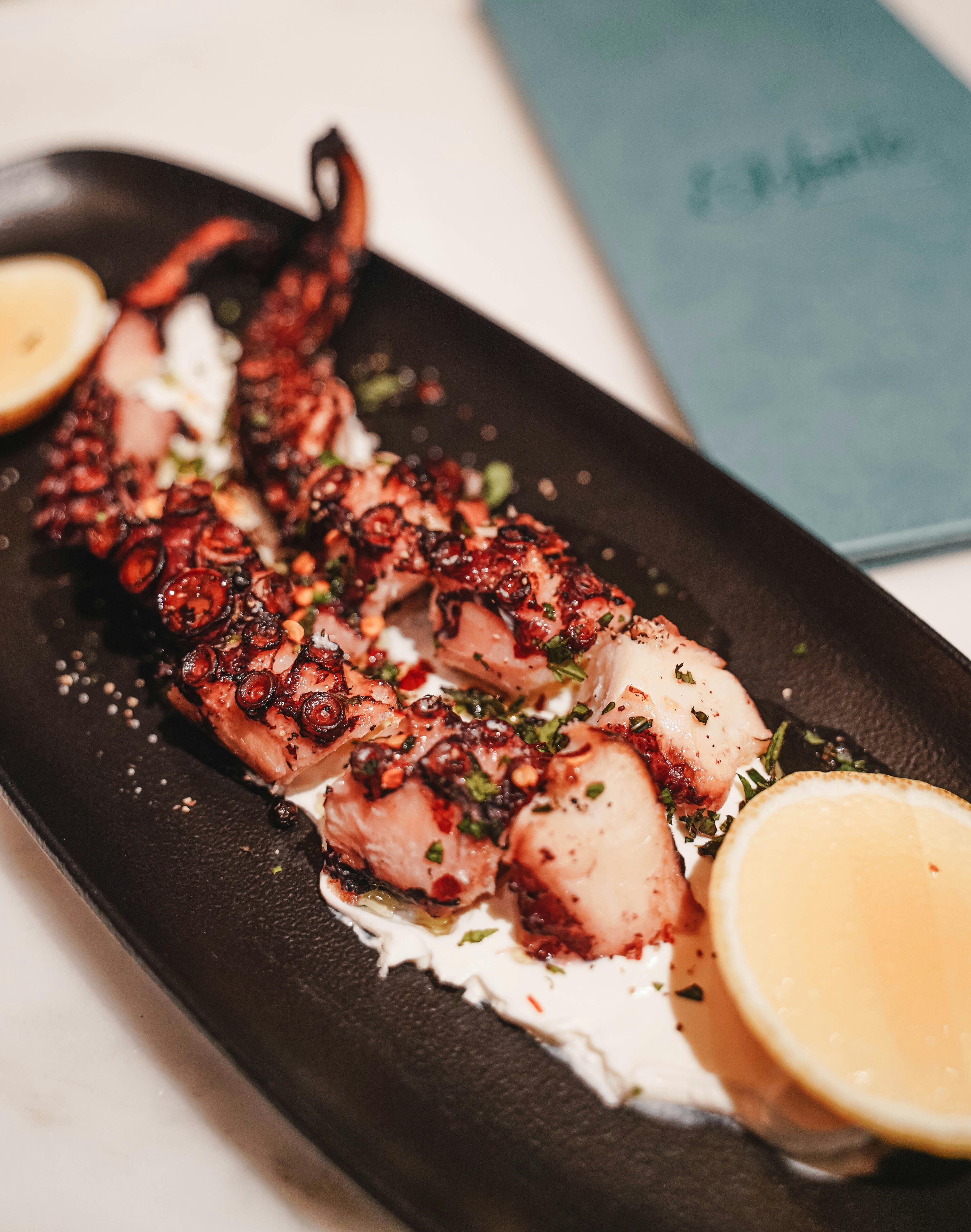 Delightful Grilled Octopus with Lemon and Oregano: A Summer Seafood Sensation